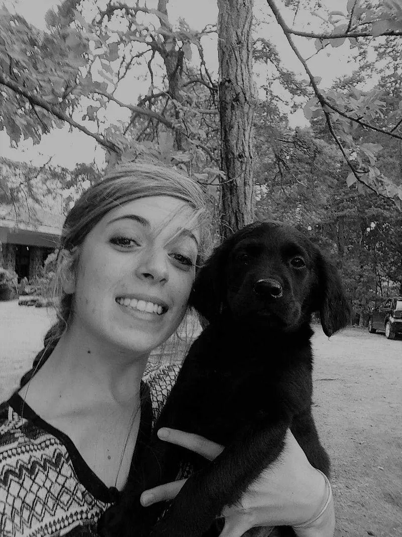 Portrait d'Agathe Lescout, ostéopathe spécialisée dans les animaux